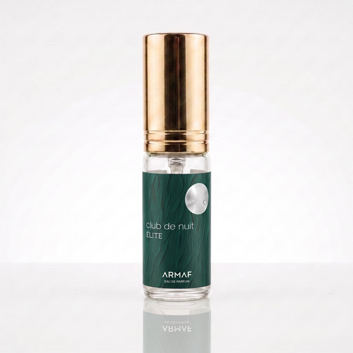 Decant do perfume Armaf Club de Nuit Elite EDP masculino em fundo branco