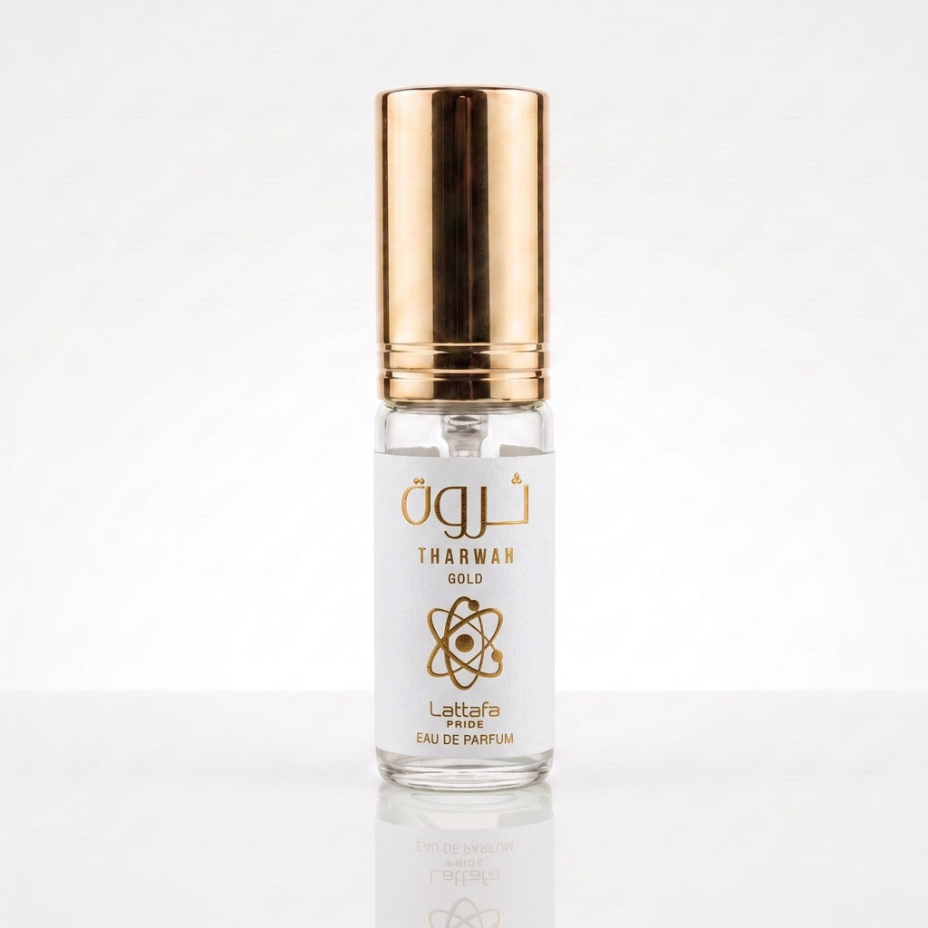 Decant do perfume árabe feminino Lattafa Tharwah Gold EDP em frasco transparente com tampa dourada