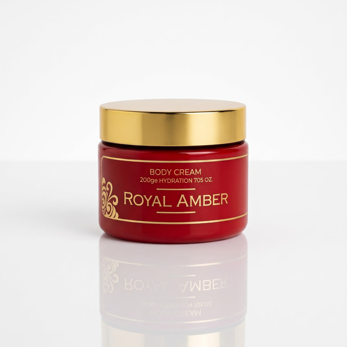 Pasta hidratante corporal Royal Amber 200g Isabelle La Belle em pote vermelho com tampa dourada sobre fundo branco