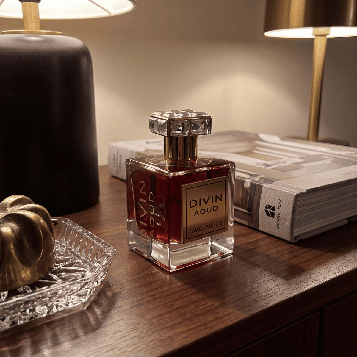 Divin Aoud Fragrance World - Perfume Árabe Compartilhável