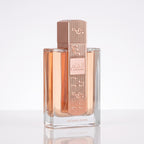 Frasco do perfume Lattafa Angham Second Song Eau de Parfum feminino 100ml