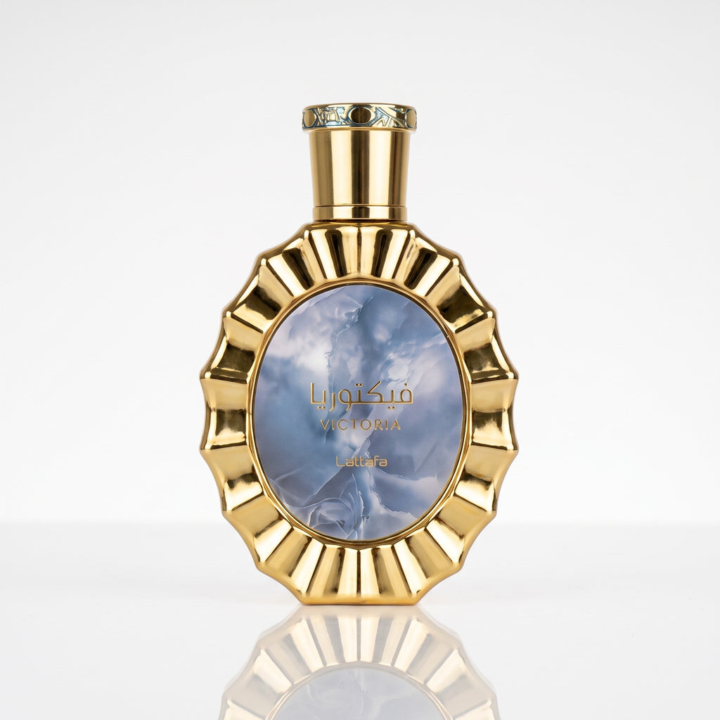Perfume Lattafa Victoria 100ml em fundo branco